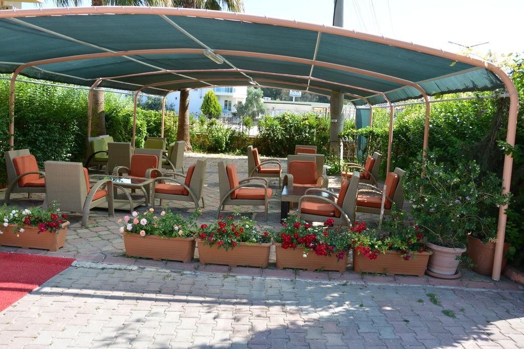 Yavuzhan Hotel Side Bagian luar foto