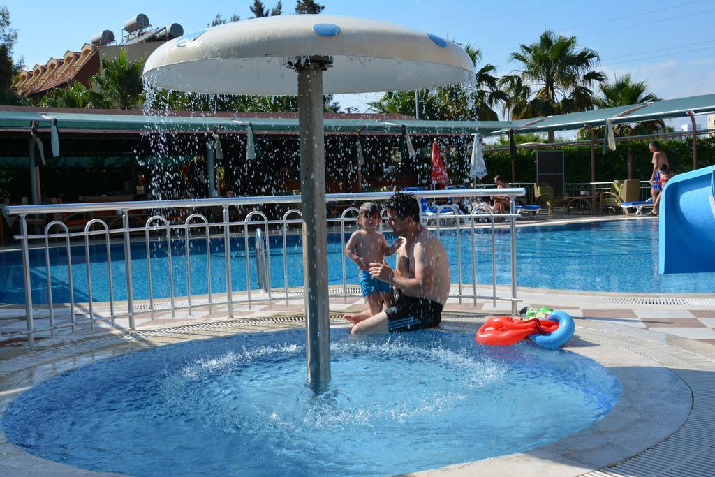 Yavuzhan Hotel Side Bagian luar foto