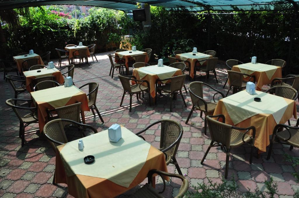 Yavuzhan Hotel Side Bagian luar foto